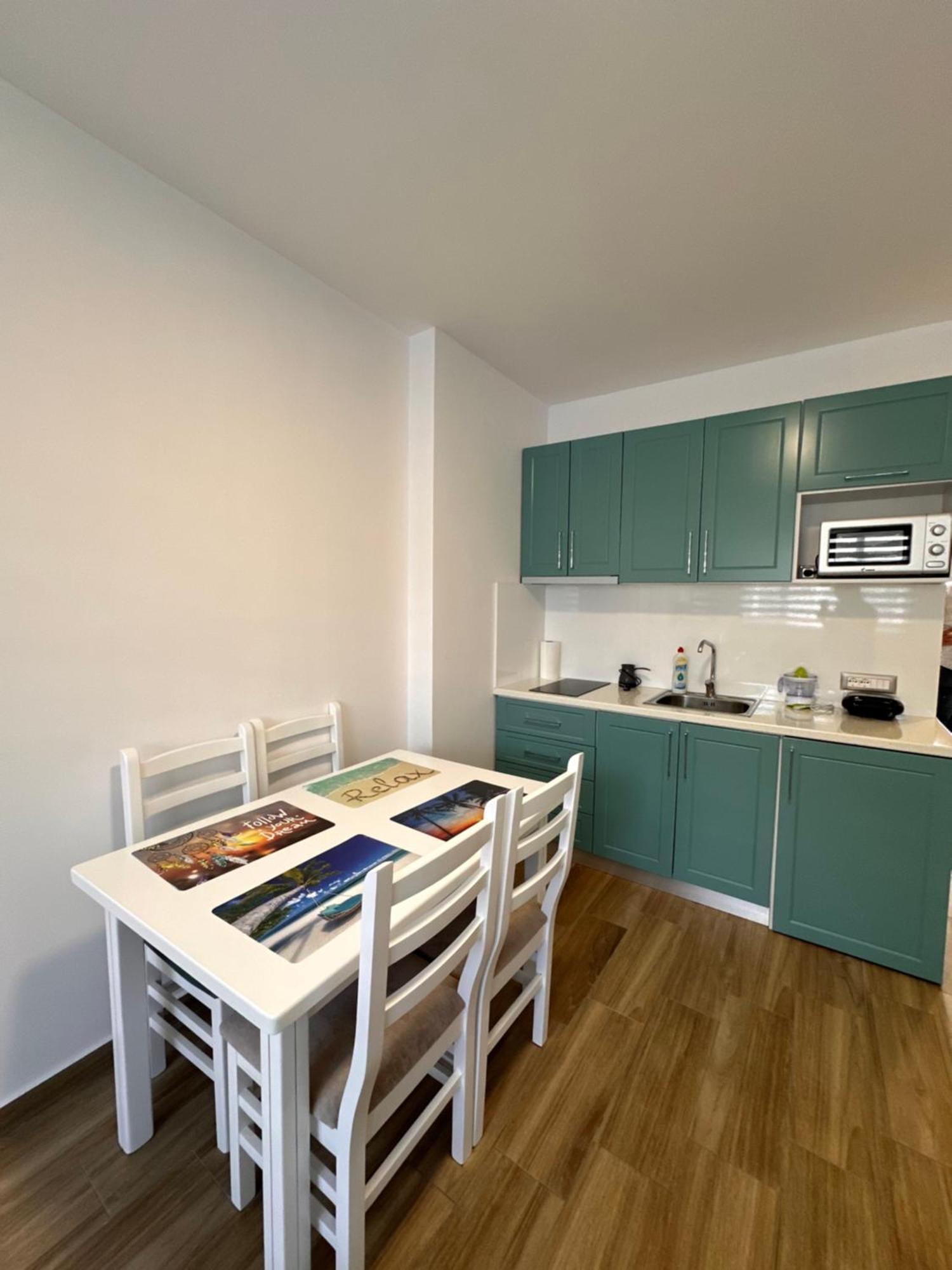 גולם Tuttomondo Apartments מראה חיצוני תמונה