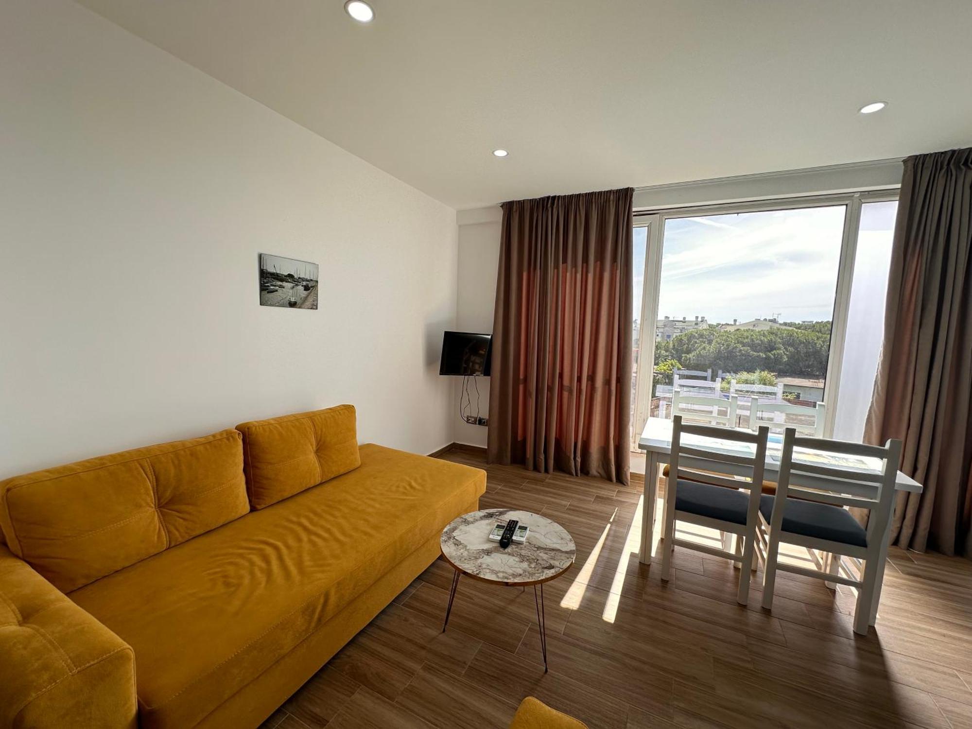 גולם Tuttomondo Apartments מראה חיצוני תמונה