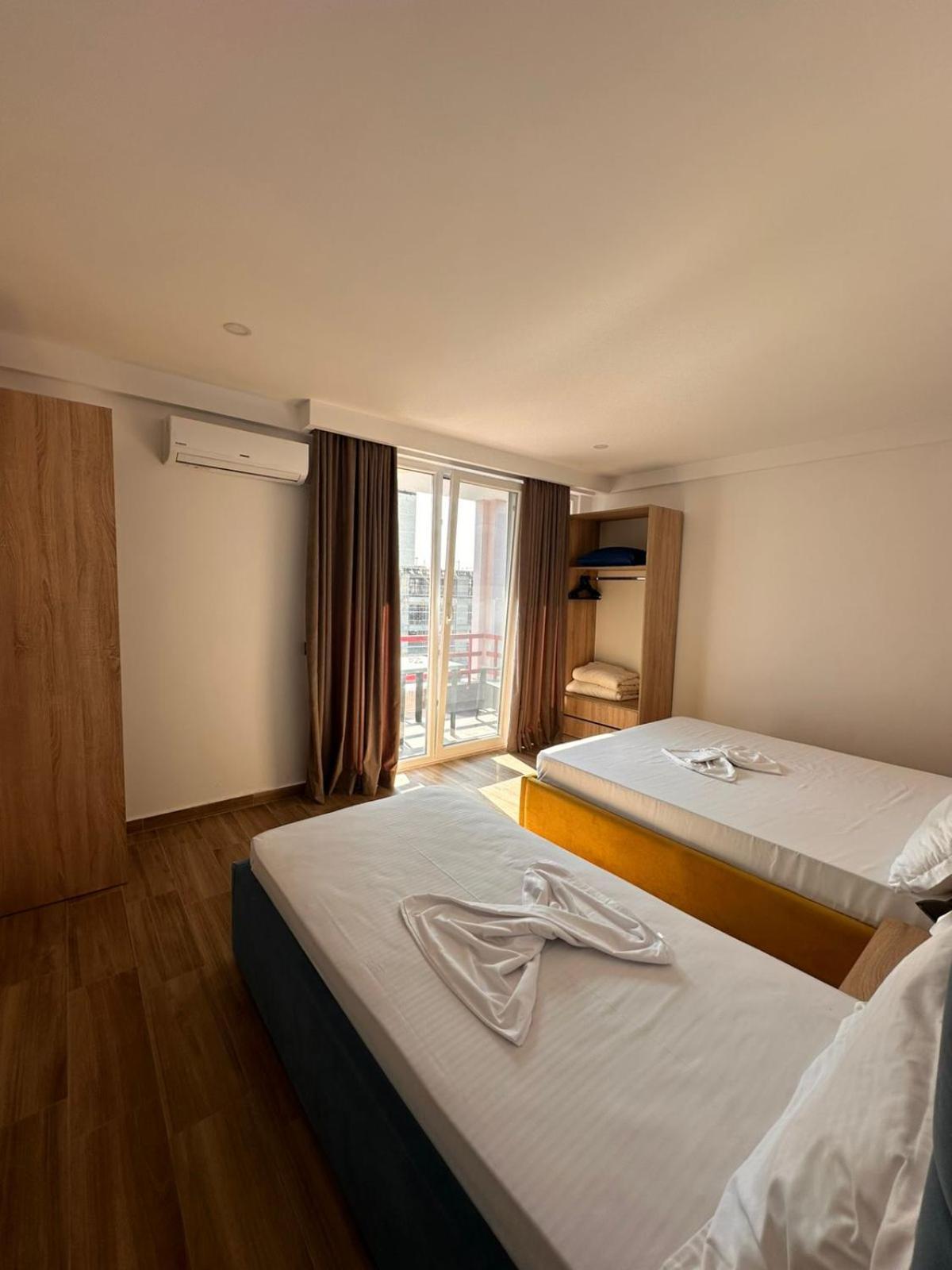 גולם Tuttomondo Apartments מראה חיצוני תמונה